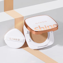 Load image into Gallery viewer, O.TWO.O SHINE Air Cushion Foundation