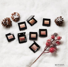Load image into Gallery viewer, MISSHA Triple Shadow Eye Palette