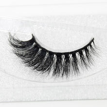 Load image into Gallery viewer, VISOFREE Dramatic False Mink Eyelashes