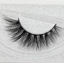 Load image into Gallery viewer, VISOFREE Dramatic False Mink Eyelashes