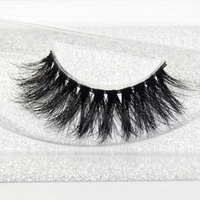 Load image into Gallery viewer, VISOFREE Dramatic False Mink Eyelashes