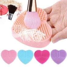 Load image into Gallery viewer, Heart-Shaped Silicone Brush Cleaner