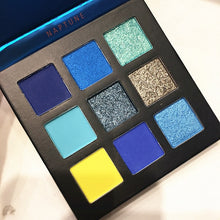 Load image into Gallery viewer, Beauty Glazed 9-Color Eyeshadow Palette 