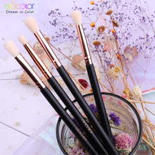 Load image into Gallery viewer, Docolor Rose Gold 4 Piece Eyeshadow Blending Brush Set
