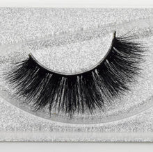 Load image into Gallery viewer, VISOFREE Dramatic False Mink Eyelashes