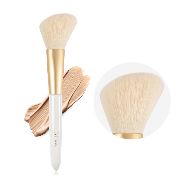 DUcare Angled Contour and Blush Brush