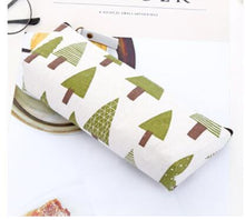 Load image into Gallery viewer, eTYA Cute Illustrations Canvas Cosmetic Bag